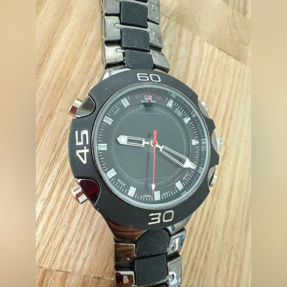U.S. POLO ASSN men’s black and gray sport watch NEW BATTERY